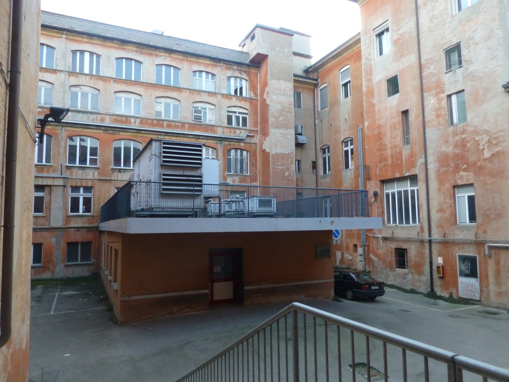 P1060452